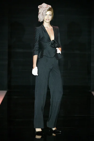 Look 13
